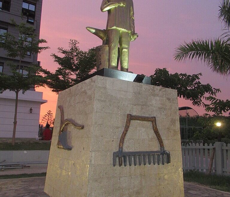Francisco Balagtas Statue