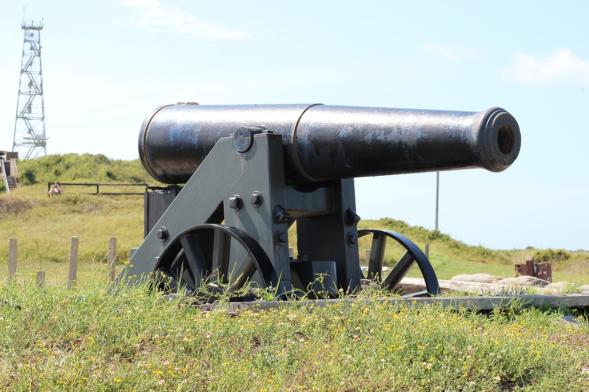Cannon in Fort Morgan